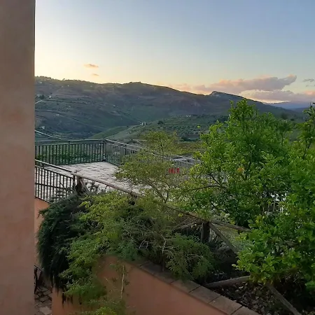 Villa Spacious With Private Pool And Stunning Views